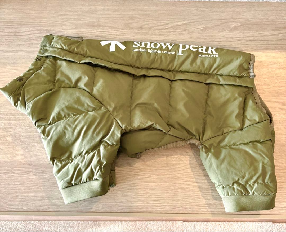  peak オリーブ ダウンジャケット 中型犬用