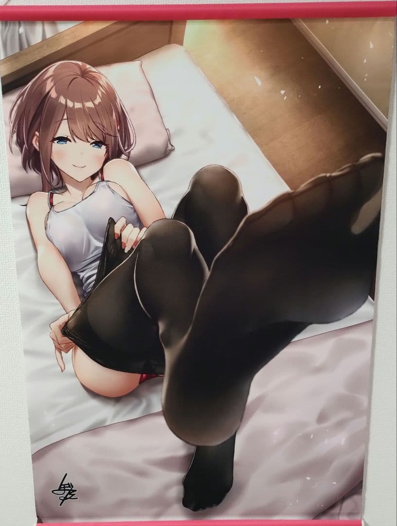 ぼに〜　イラスト B2タペストリー 「くろタイツ」