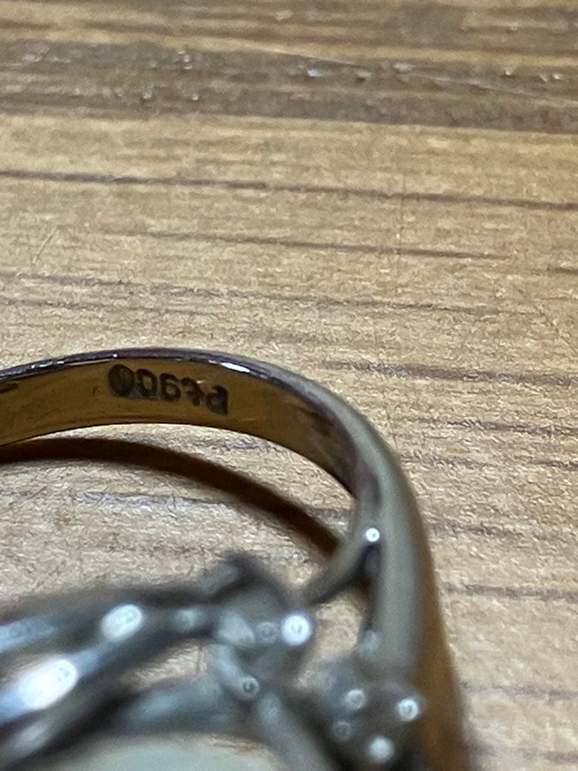 プラチナパールリング クラシックデザインダイヤリング