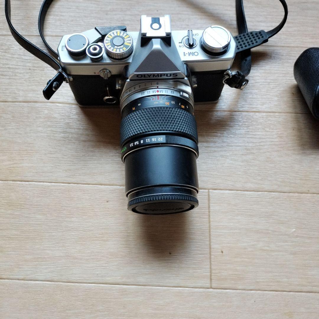 OLYMPUS OM-1 一眼レフカメラ49mm 135mmレンズ2本付き