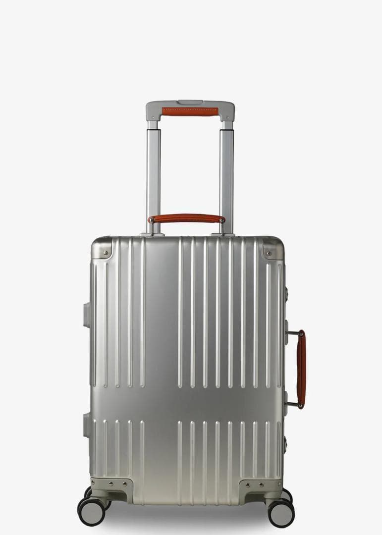 イノベーター アルミスーツケース シルバー INV1811STP キャリーケース