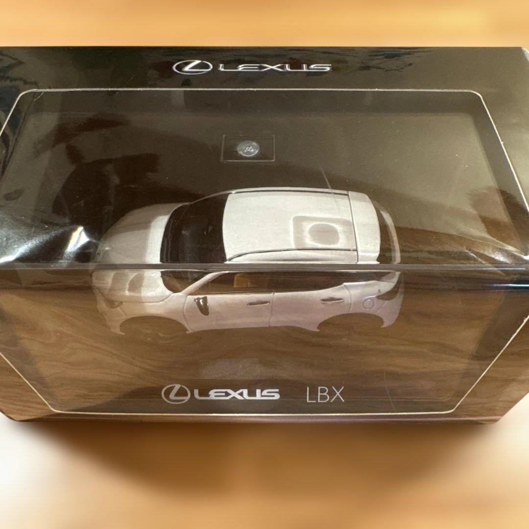 京商　LBX ミニカー 1/43