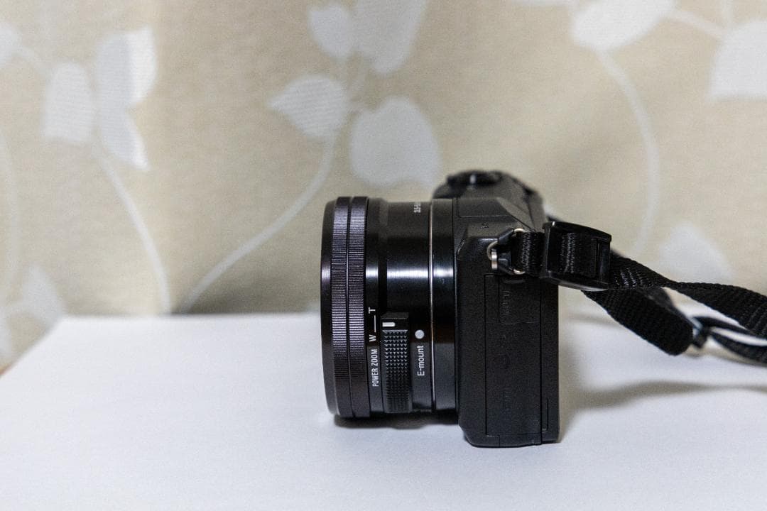 SONY α5100 ミラーレスカメラ ILCE-5100 レンズキット