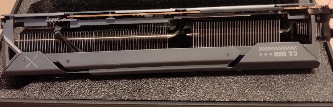 グラフィックボード・グラボ・ビデオカード ASUS TUF Gaming RX 7900 XT OC 20GB