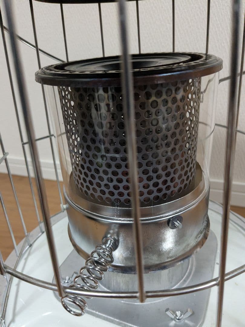 アルパカ風ストーブ　石油ストーブ　キャンプ、アウトドアに