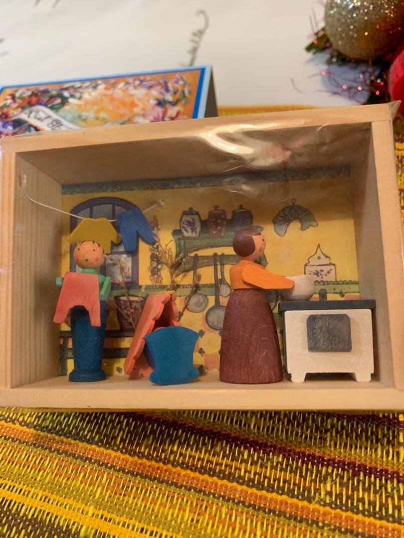 ドイツ木製人形　エルツ地方グラウプナー社とロイヤルコペンハーゲンseringa様