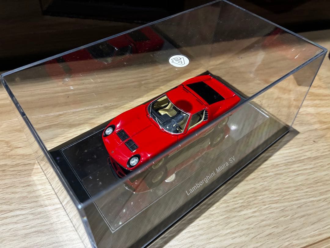 オートアート ランボルギーニ ミウラ SV 1/43 フルオープンモデル
