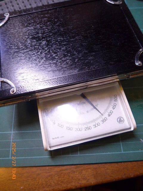 高級銀器のUYEDA扱いのスターリングシルバーの２つ折りの額です。元箱、栞つき、