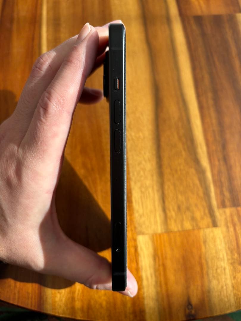 Apple iPhone15 本体128GB ブラック バッテリー91%