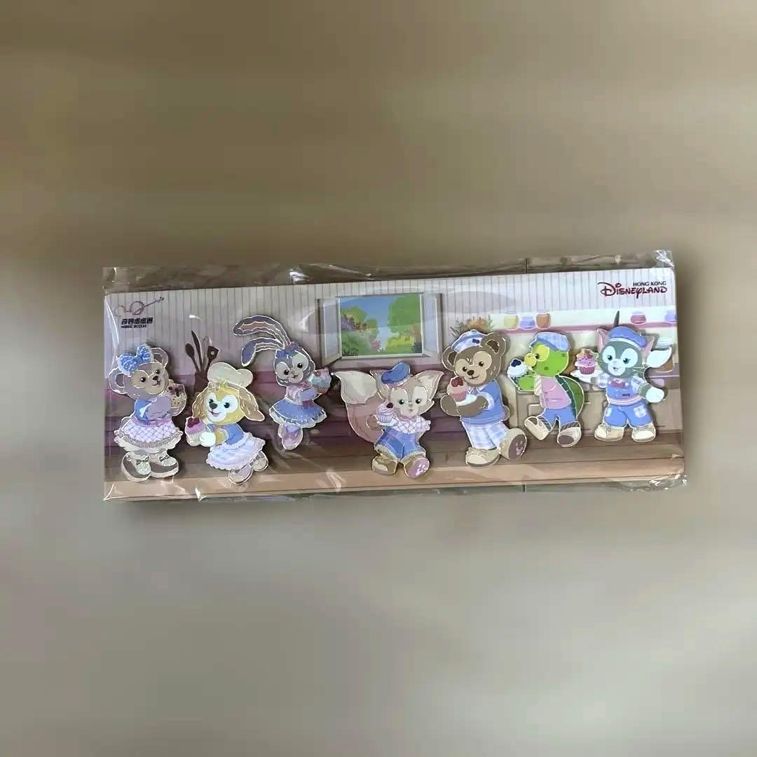 非売品　香港ディズニーランド　ダッフィーアンドフレンズピンバッジ 7個セット