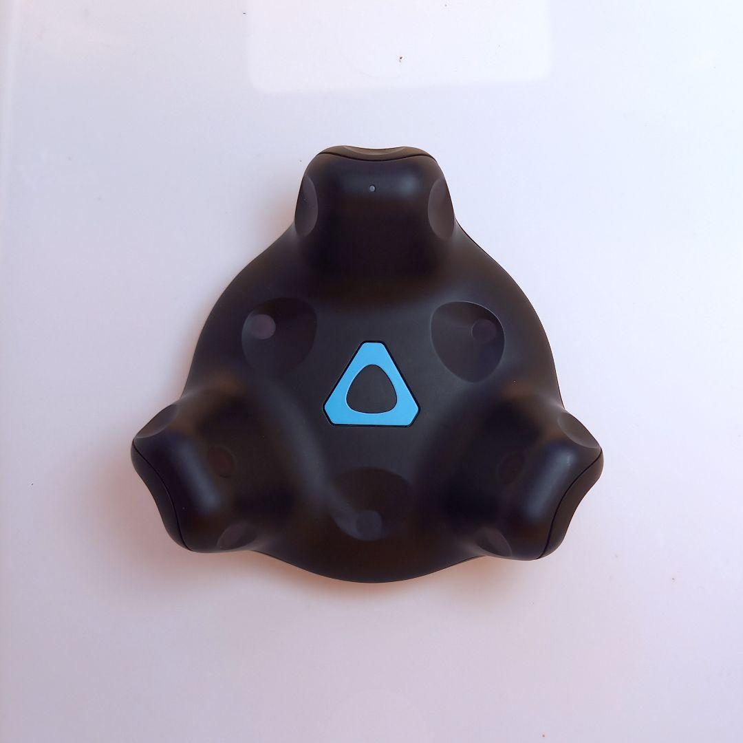 HTC VIVEトラッカー 2018 単品 ※ドングル無し、傷あり