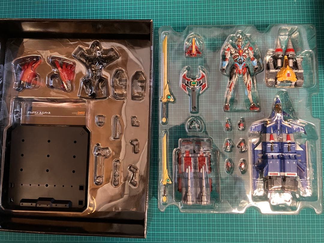 THE合体DXフルパワーグリッドマン・フルパワーグリッドナイト