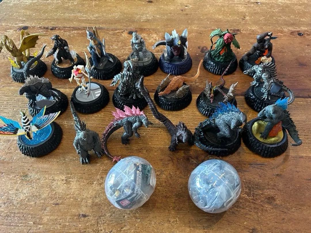 ゴジラフィギュアセット 21体