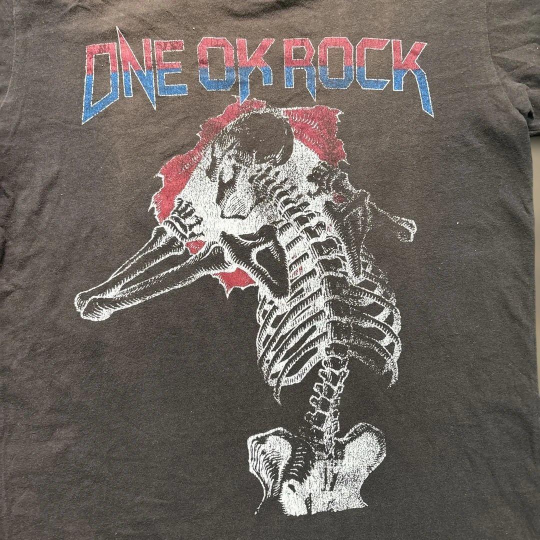 8SM1 ONE OK ROCK 16’s 渚園LIVE 限定Tシャツ　古着