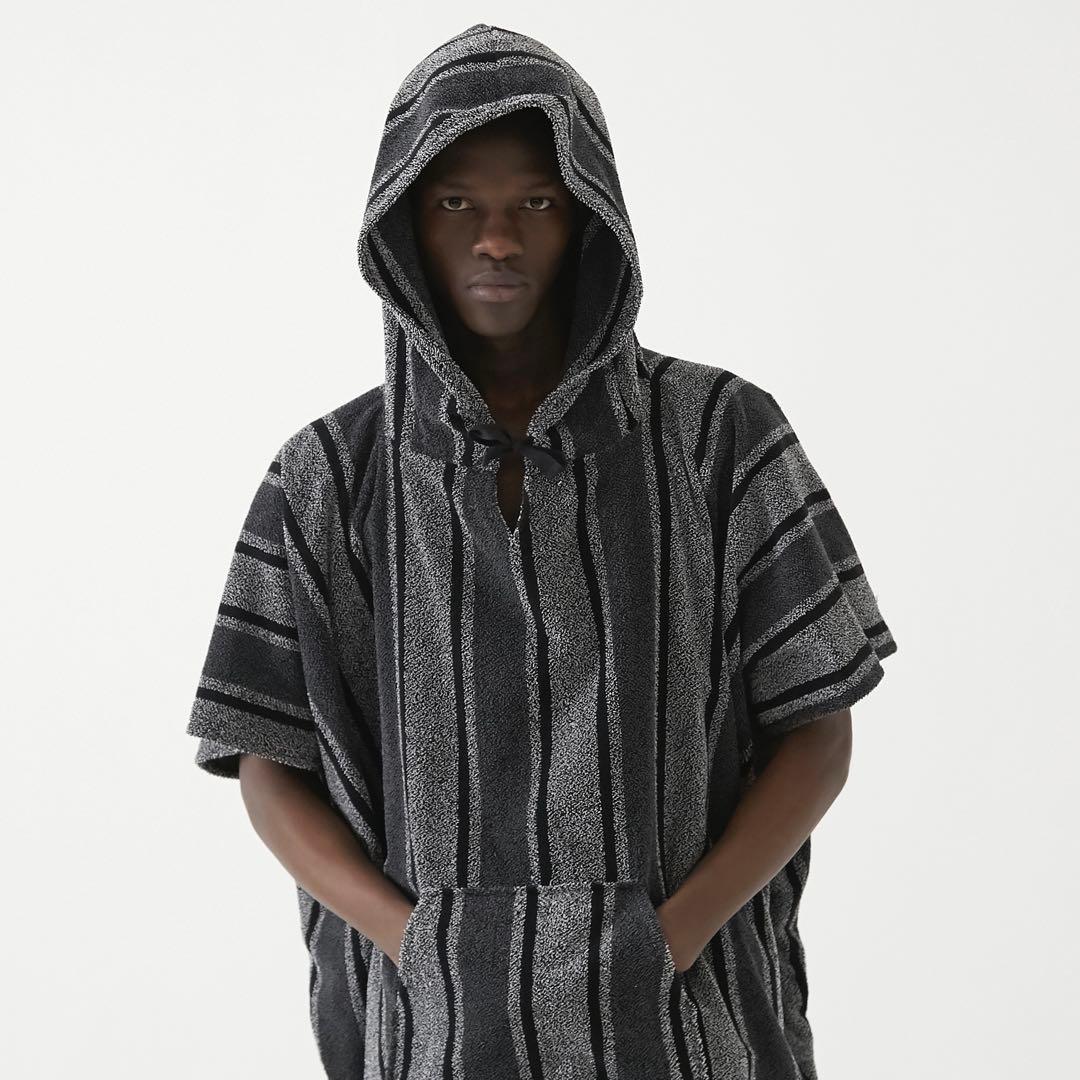 すぐ乾く吸水速乾「hotel_」のストライプ柄 サウナポンチョ