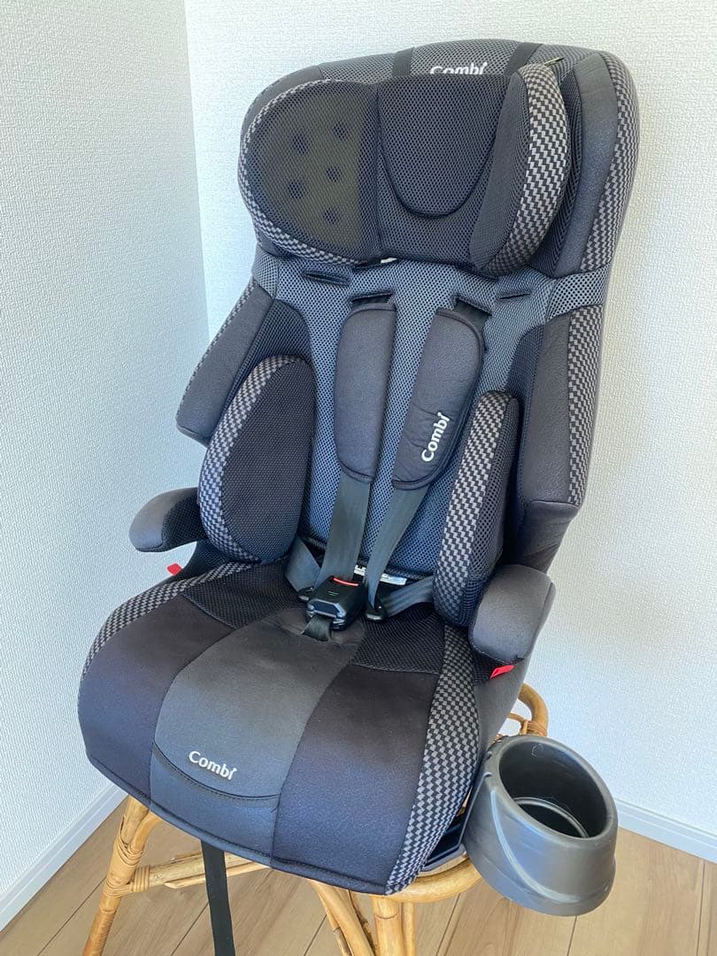 コンビ　ジョイトリップ エッグショック GGチャイルドシート・ジュニアシート