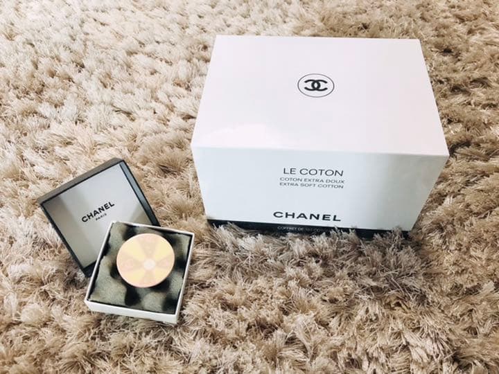 【CHANELシャネル】ブローチ（中古）&コットン（新品）