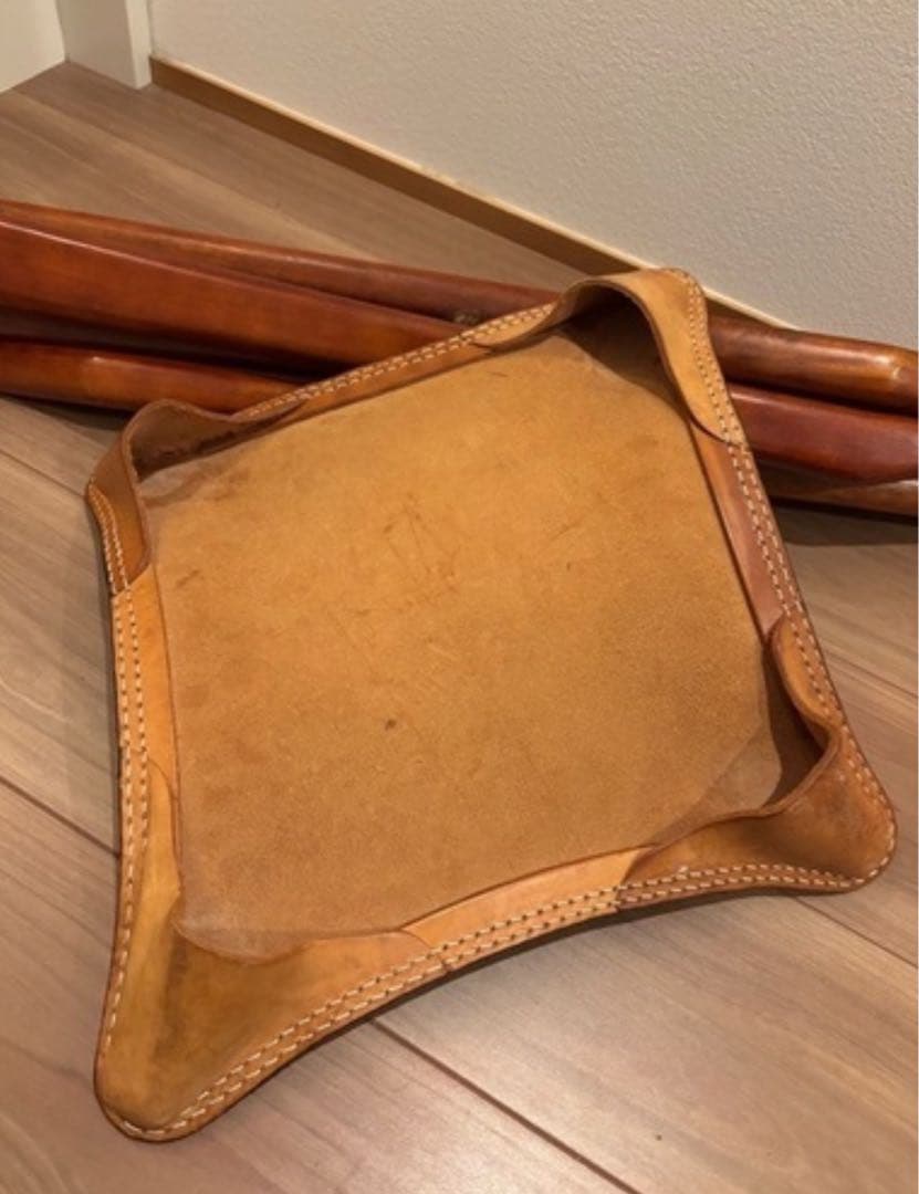 ハンティングチェア 4本足（希少） 折りたたみチェア 本革