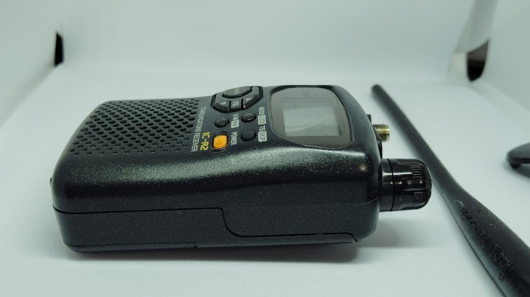 Icom IC-R2 広帯域受信機 0.5~1300MHzフルカバー　中古動作品