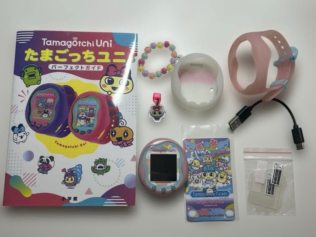 Tamagotchi Uni 本体と付属品一式