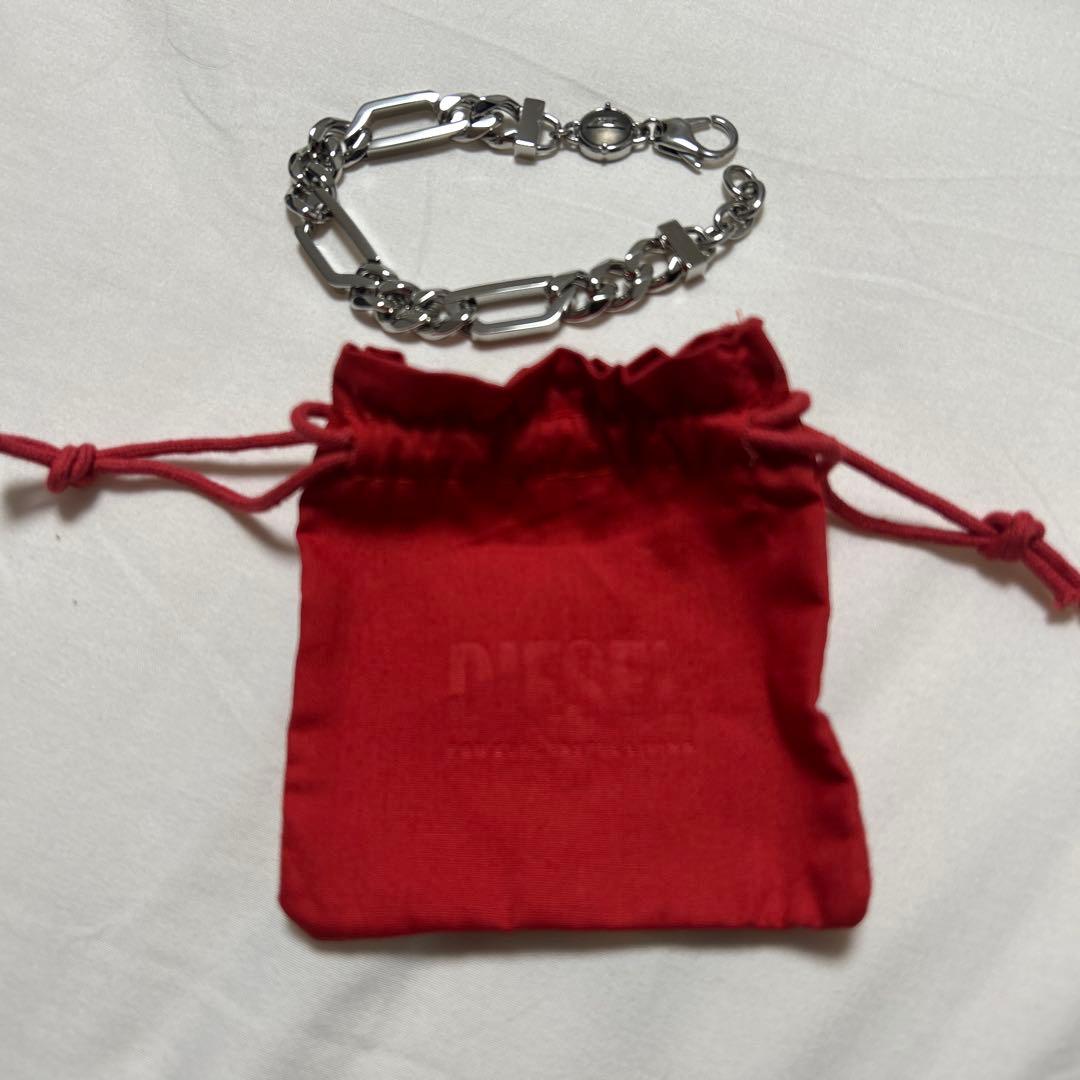 ディーゼルブレスレッド