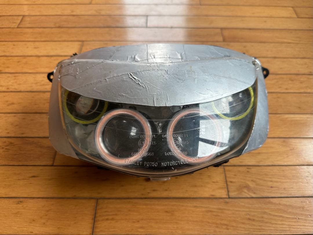 マジェスティ　sg03j ヘッドライト　LED リング　ワンオフ