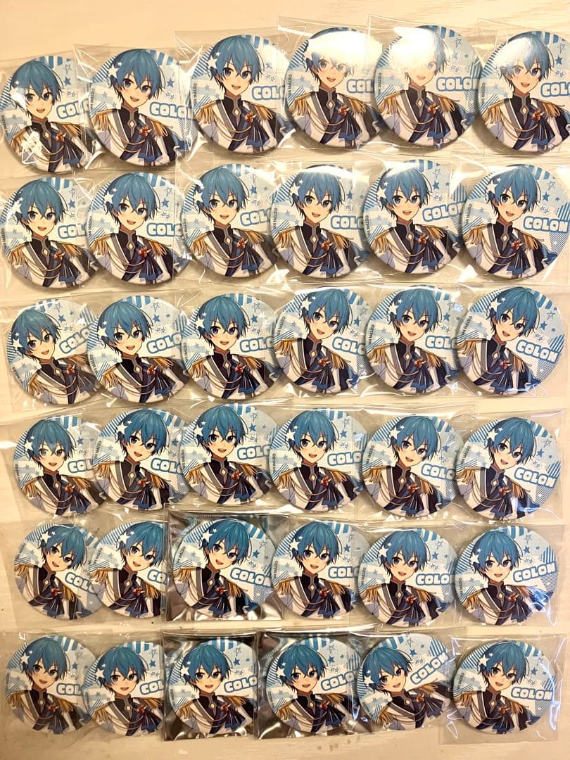 ころんくん2022白衣装缶バッジ