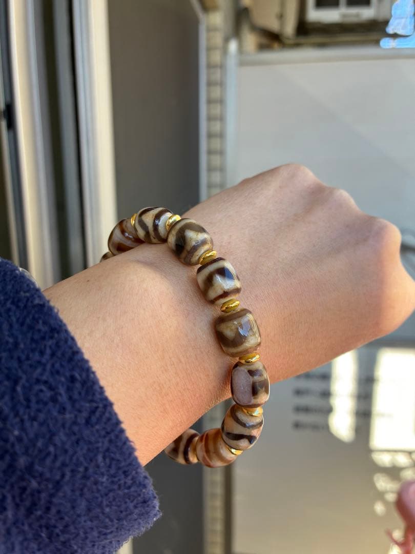 絶え間なく続く金運引き寄せ！水晶共生ドゥルージー結晶玉あり♪水紋天珠のブレス