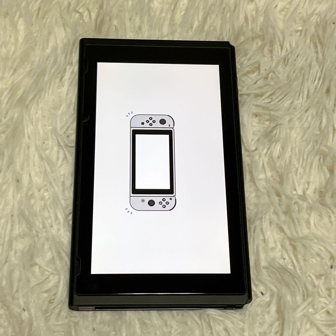 美品　Nintendo Switch 本体のみ 2018年
