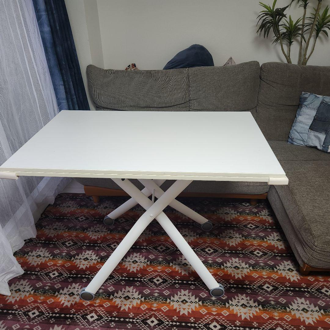 ホワイト　ダイニングテーブル　 昇降　伸長