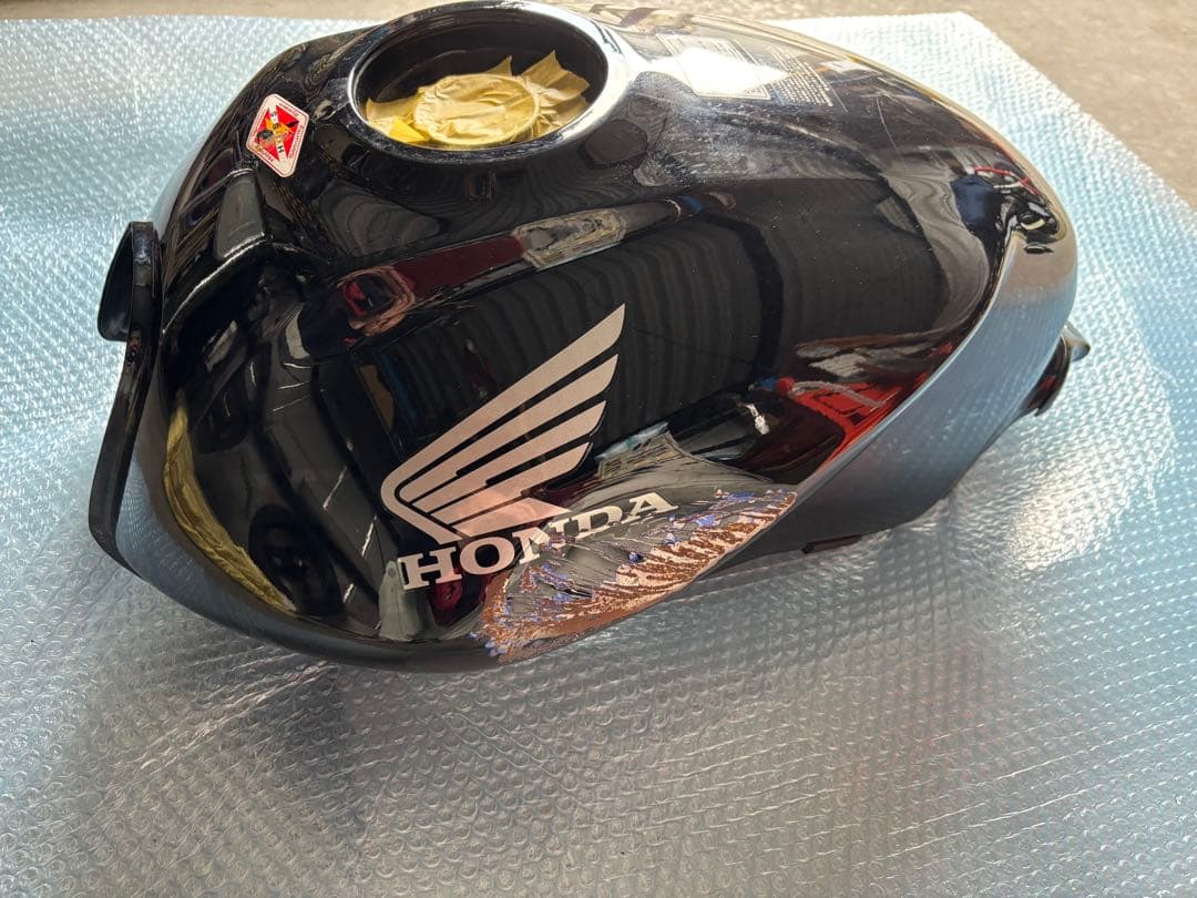 HONDA ブラックタンク　ホーネット 900