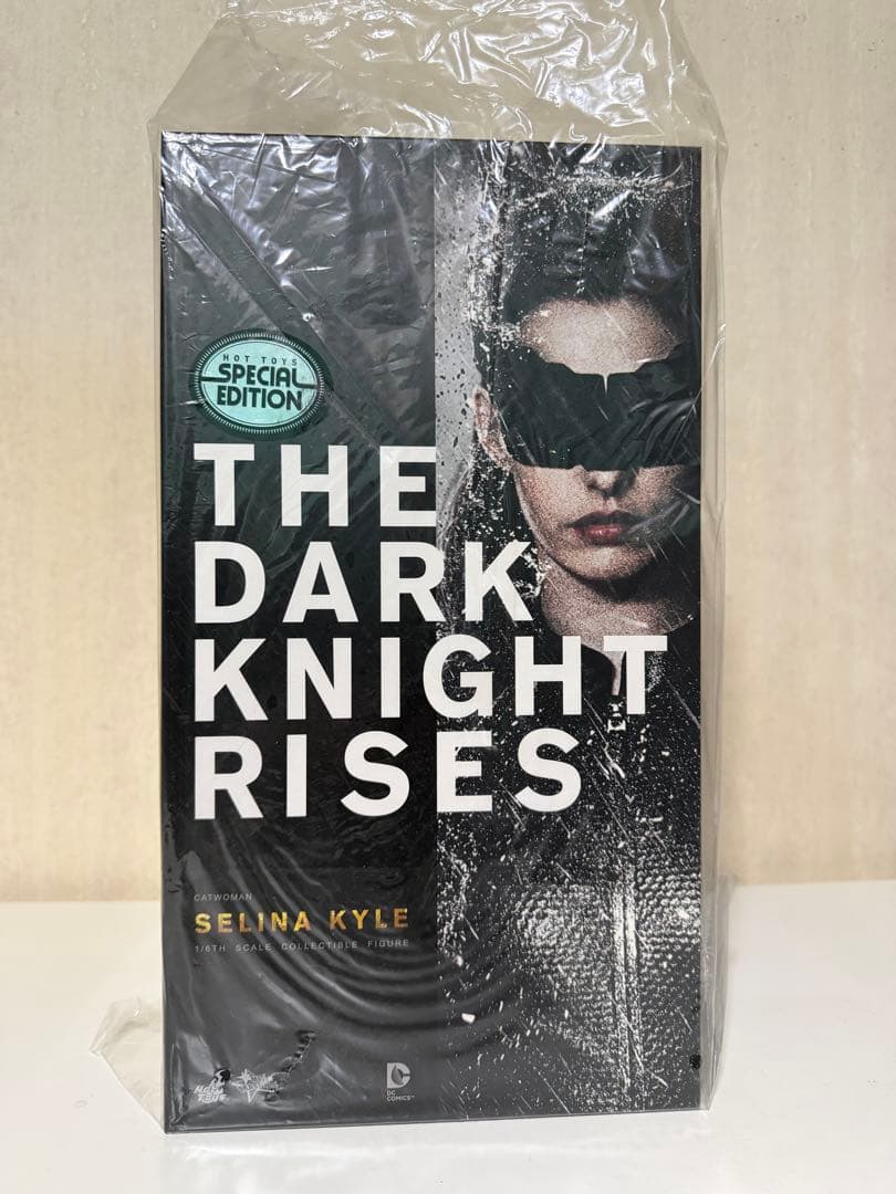 ホットトイズ セリーナ・カイル キャットウーマン