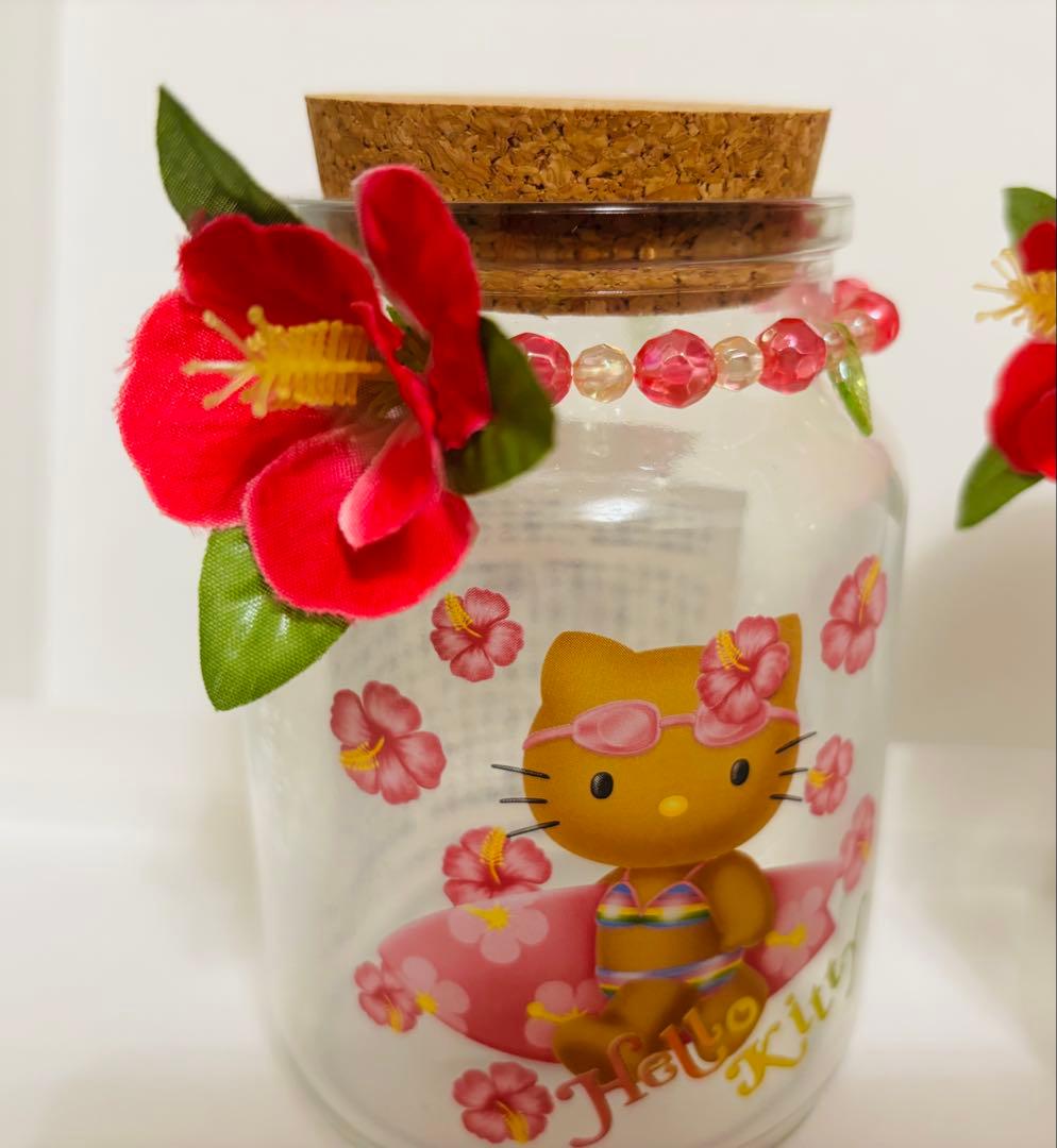 サンリオ ハローキティVIVITXGIRLS ダイカットレイ2キャニスター2