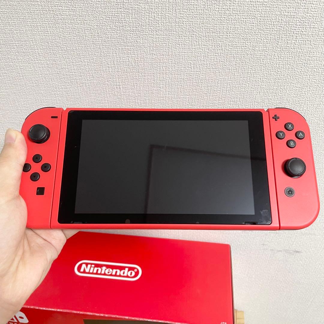 【極美品】Nintendo Switch マリオレッド×ブルー 保護フィルム付き