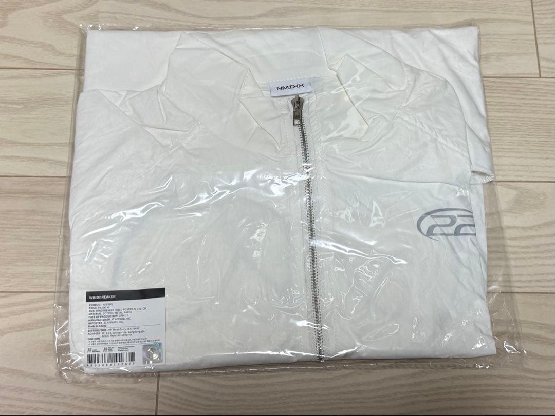 NMIXX ウィンドブレーカー ポスター MIXXLAB ファンコン