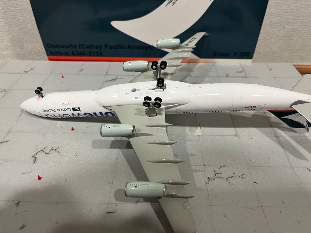 航空機・ヘリコプター 1/200 JCwings Cathay Pacific A340-300