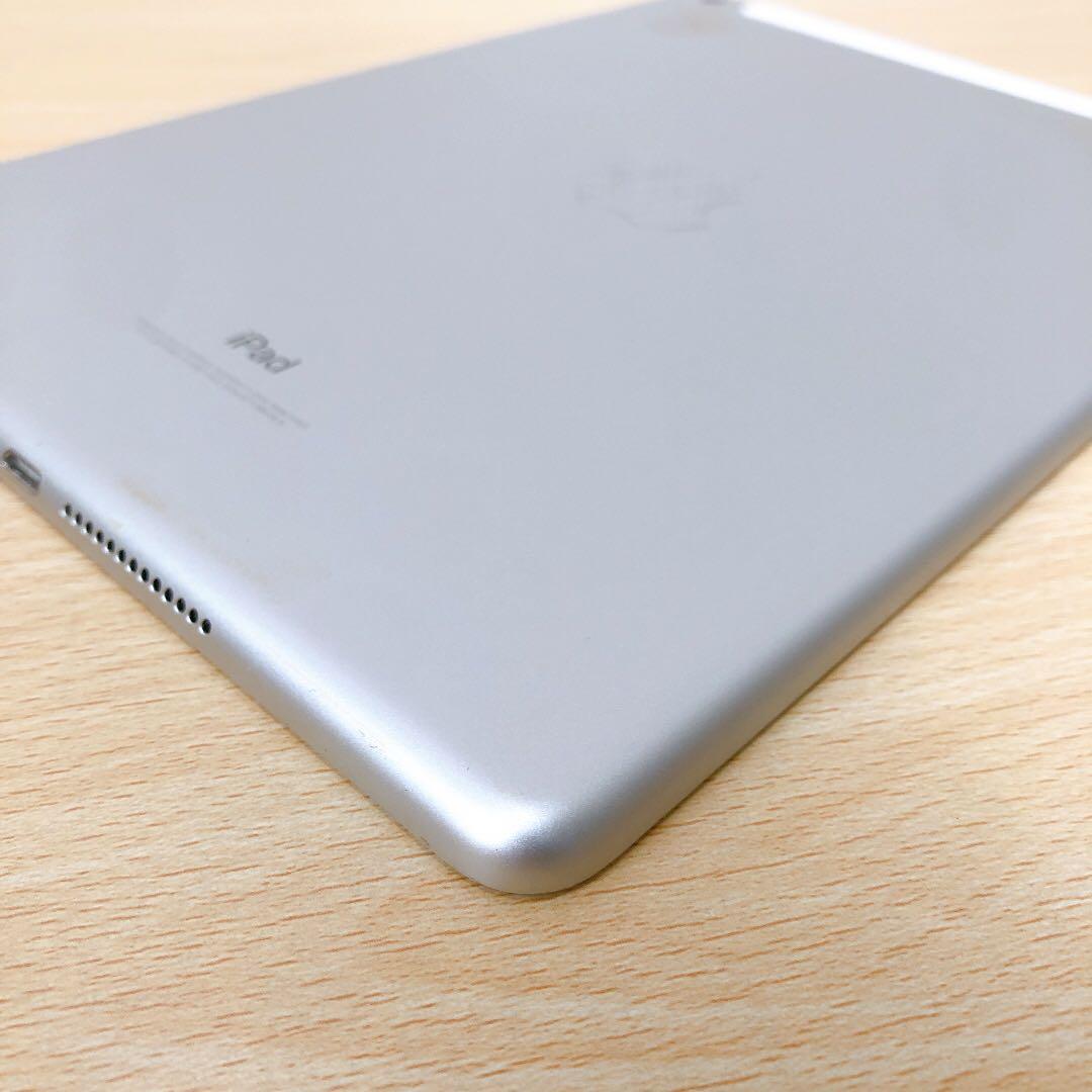 【格安】iPad5 32GB セルラーモデル au 826