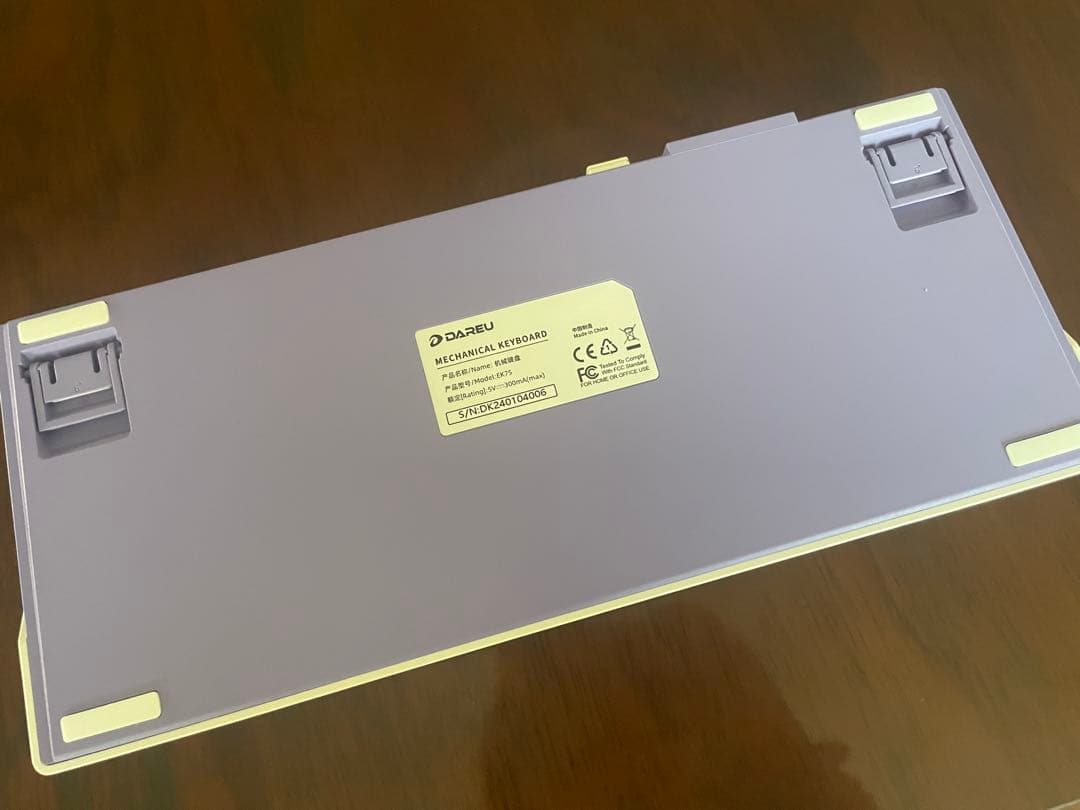 キーボード　かわいい　ピンク　打鍵音