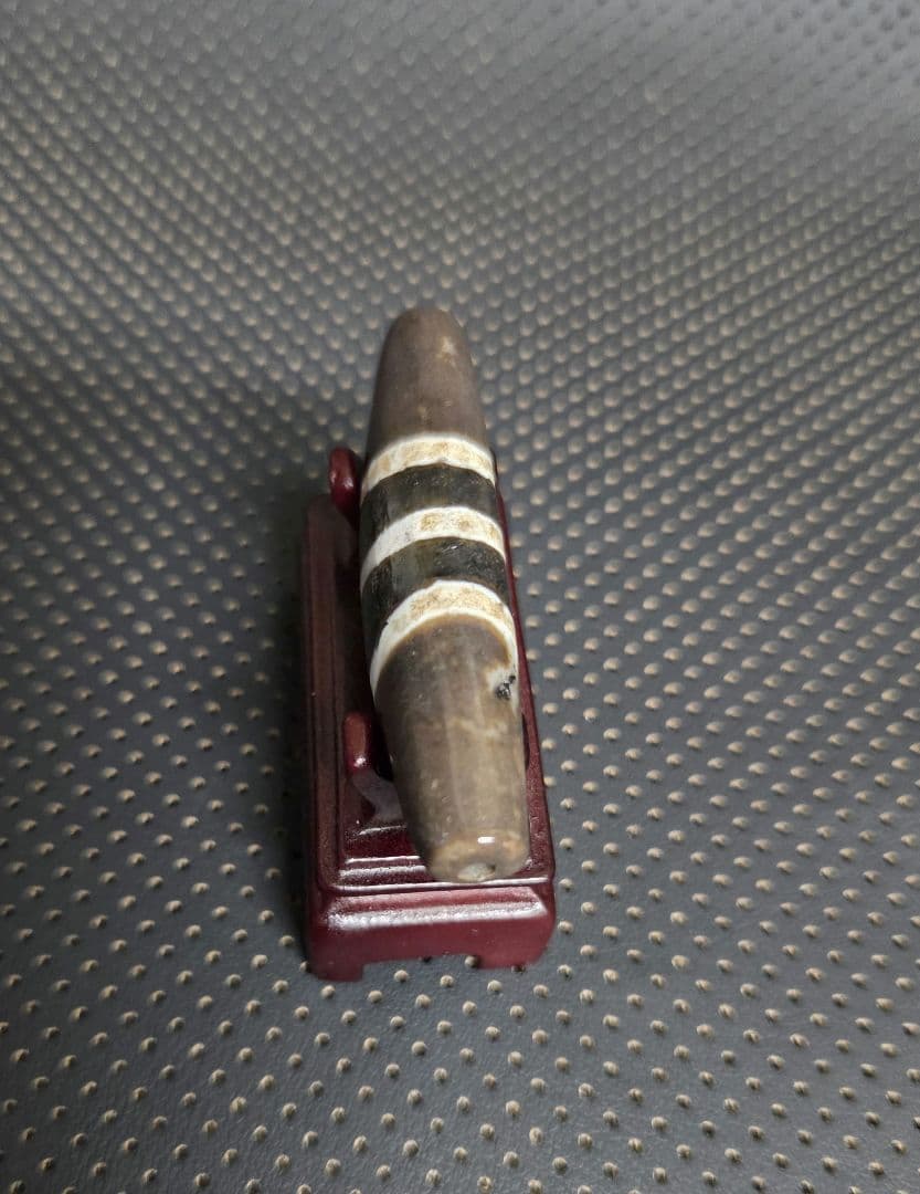 831　天珠　湾月　三線天珠　Chung　dzibeads！