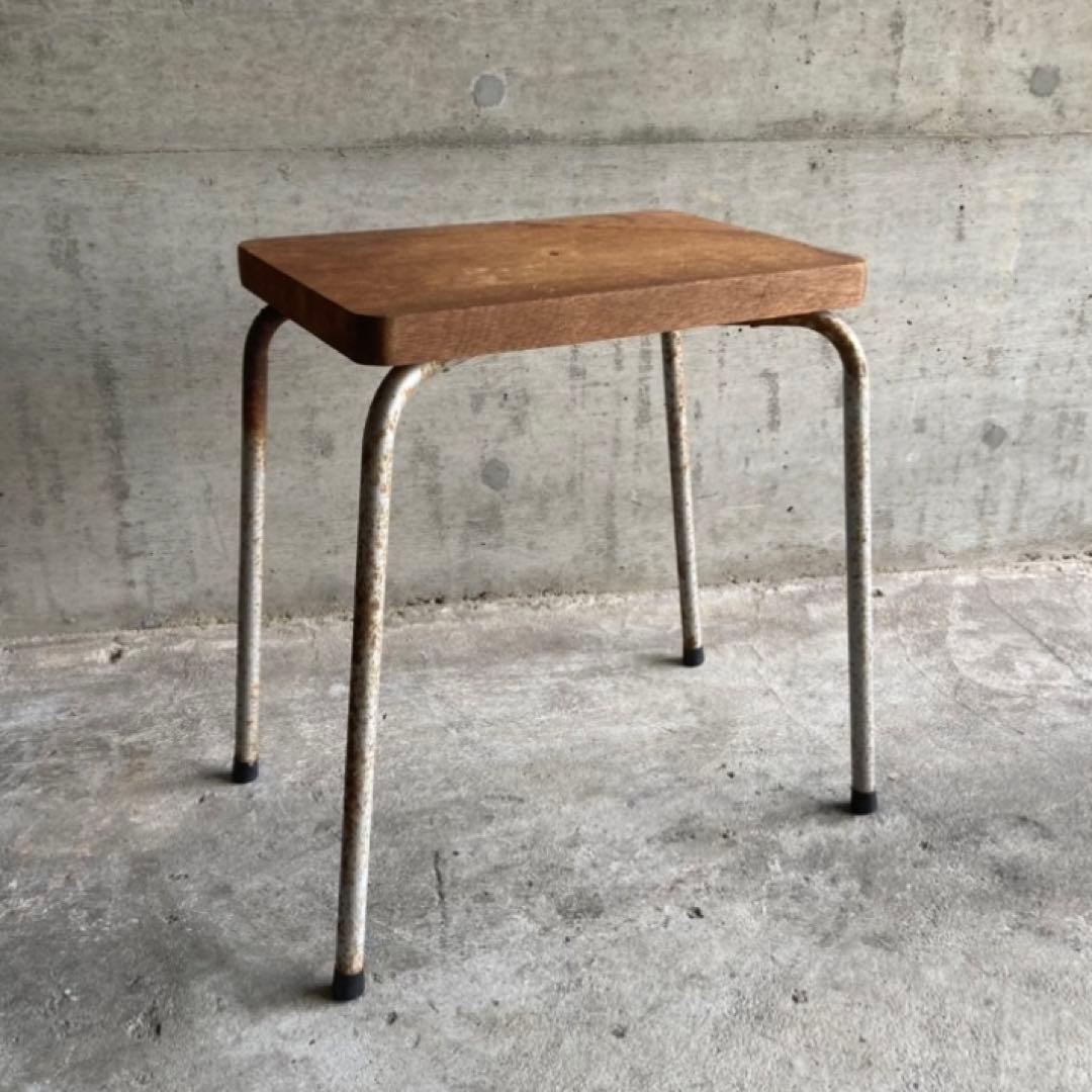 古いスツール チェア 椅子 サイドテーブル 置物台 木製 鉄製 アイアン レトロ