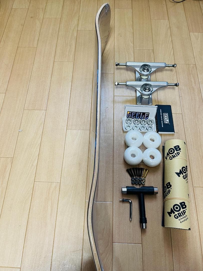 INDYチタン合金トラック同等品使用　SANTACRUZ　8.0コンプリート