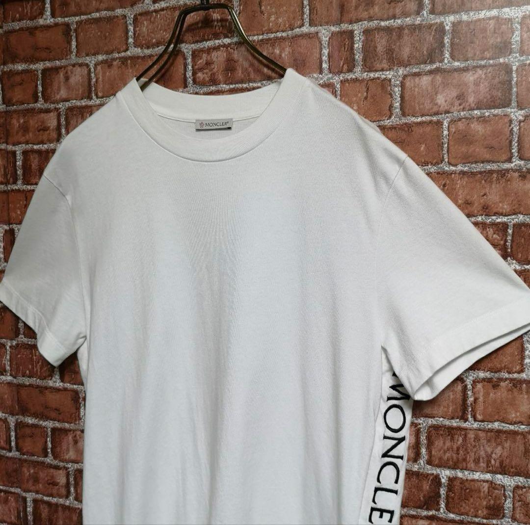 モンクレール 半袖Tシャツ 半袖カットソー サイドロゴ 刺繍ロゴ