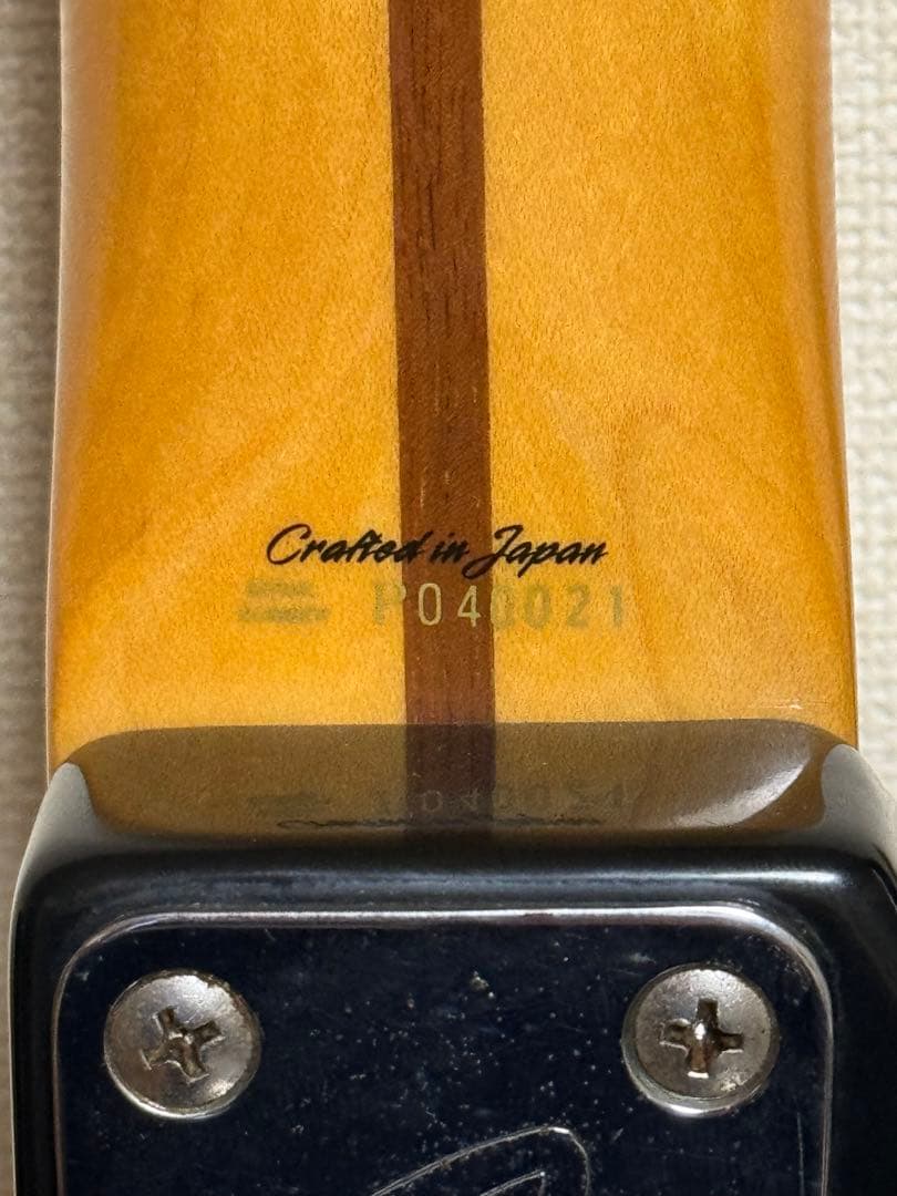 フェンダージャパン　ST71-85TX