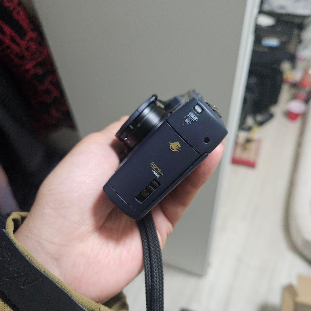 世界に一台フルカスタム RICOH GR21 | ダークネイビーカラ 一仕上げ