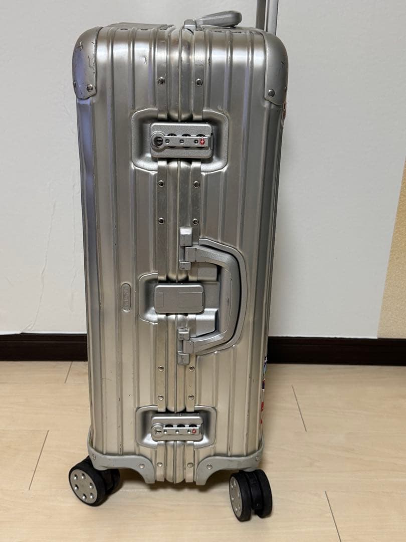 リモワ　トパーズ 932.63. 64L. 4輪