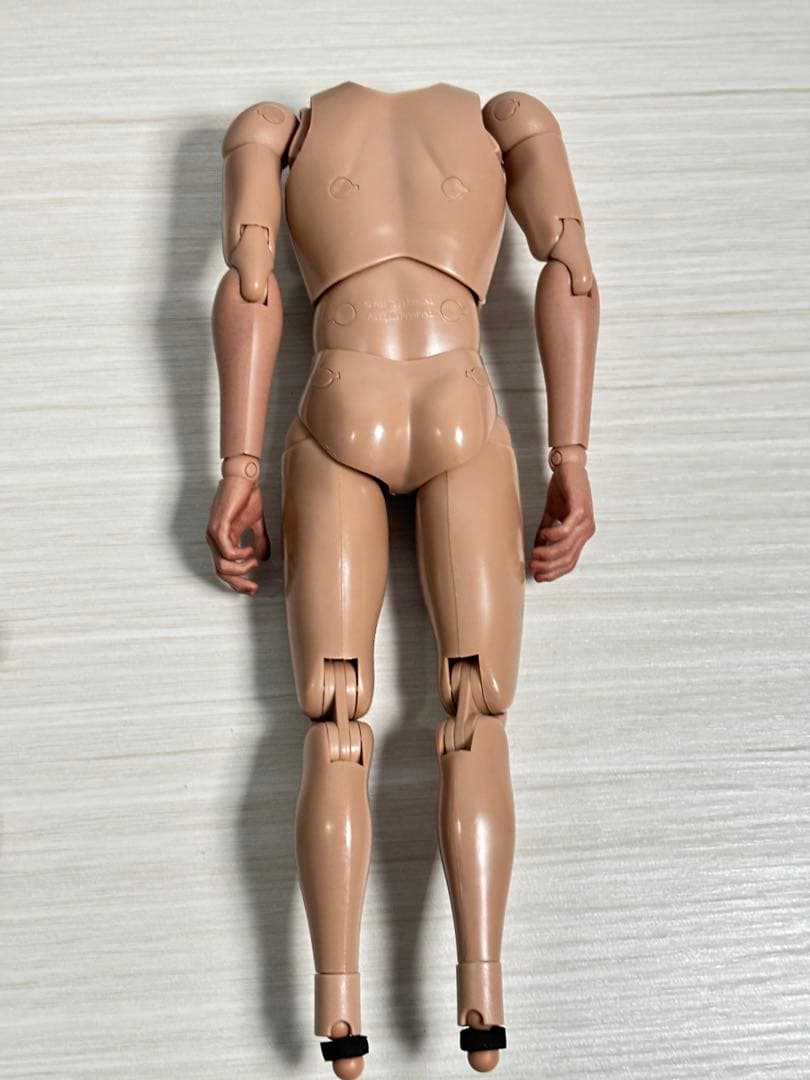 ホットトイズ レオン 素体 バイオハザード フィギュア figure