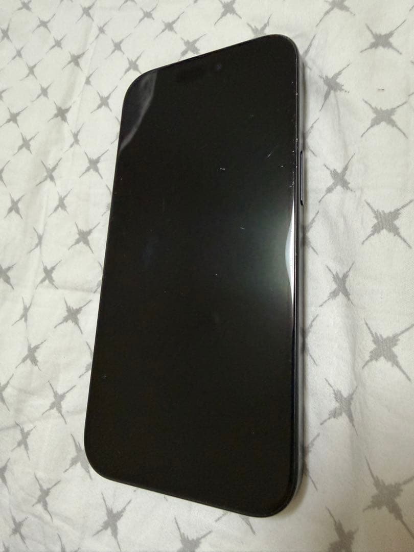 Apple iPhone 15 スペースブラック 本体
