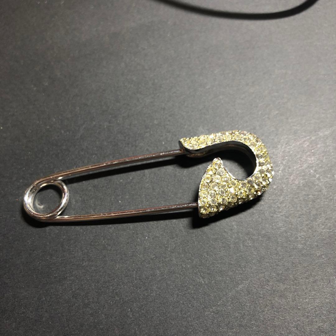 11741 クリスチャン・ディオール Dior 安全ピン ドイツ製　ヴィンテージ