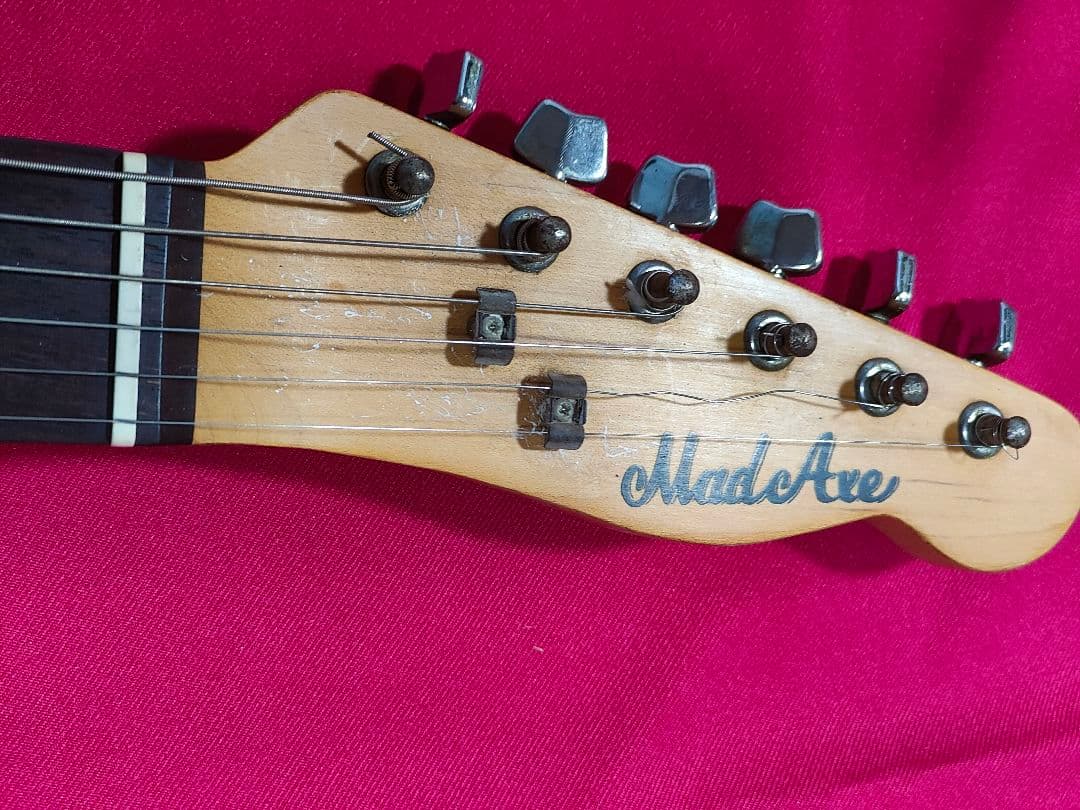 明日7日で出品終了MadeAce サンバースト テレキャスター