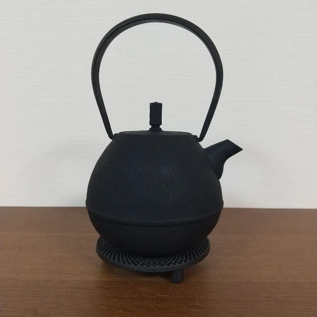 空間鋳造 南部鉄器 egg 鉄瓶 中 500ml